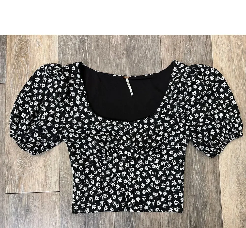 Free People Black White Floral Puff Sleeve Crop Top Womens Small Cottagecore
